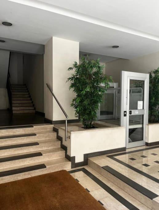Suite 220 巴里 外观 照片